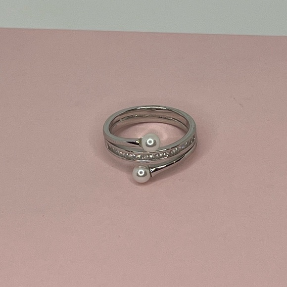 Sterling Silver Cz & Simulated Pearl Ring - Picture 15 of 15
